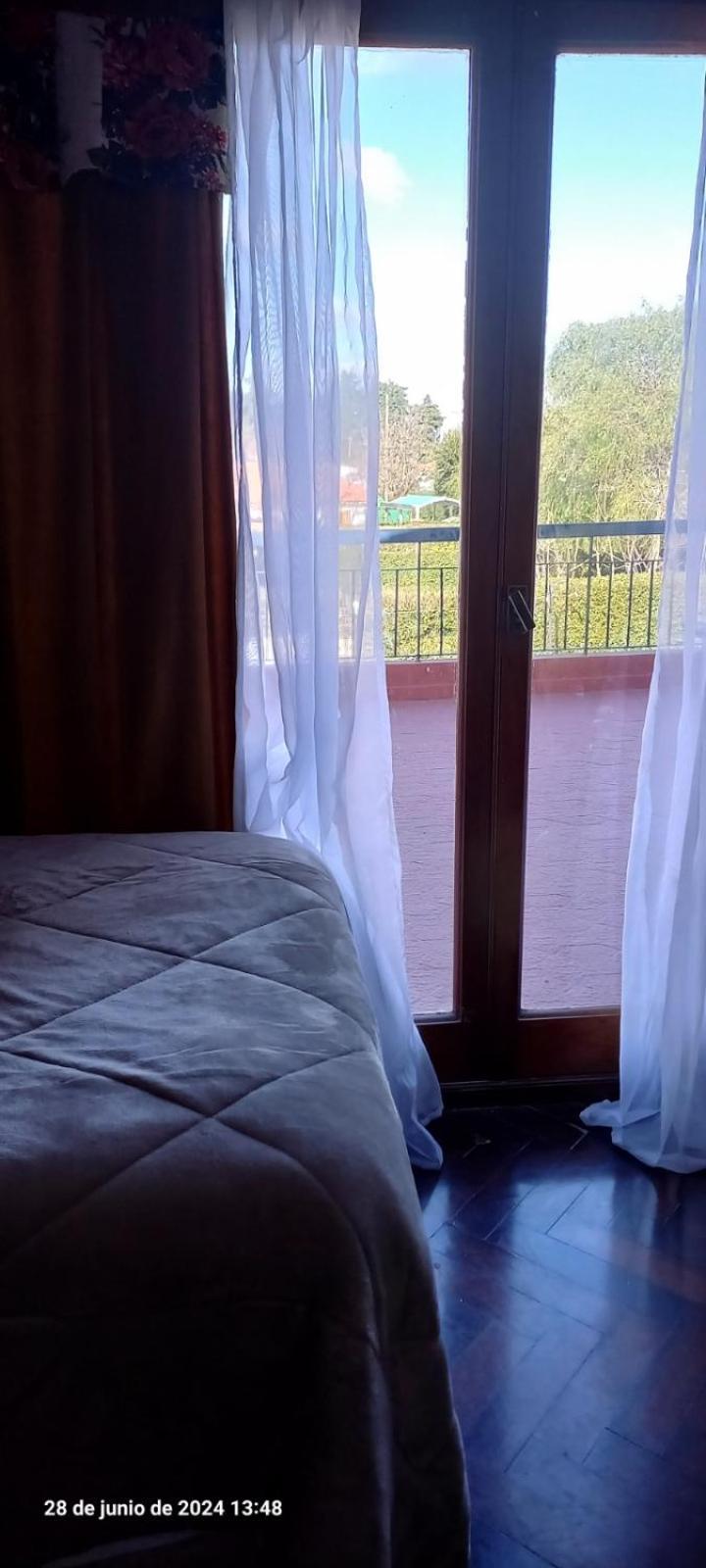 Victoria 3 Bed And Breakfast إيزيزا المظهر الخارجي الصورة