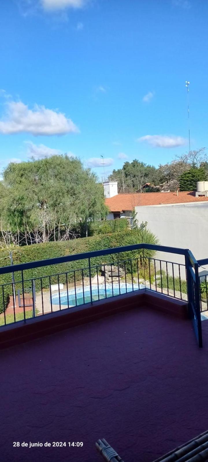 Victoria 3 Bed And Breakfast إيزيزا المظهر الخارجي الصورة